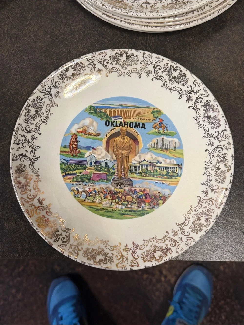 Oklahoma Decorative Collector Plate - White and Gold